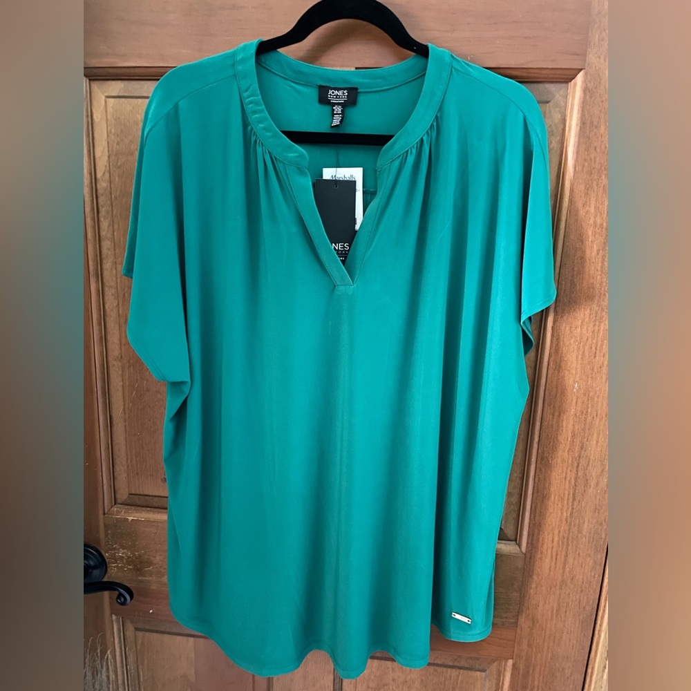 Jones New York Kelly Green V-Neck Short Sleeve Tunic